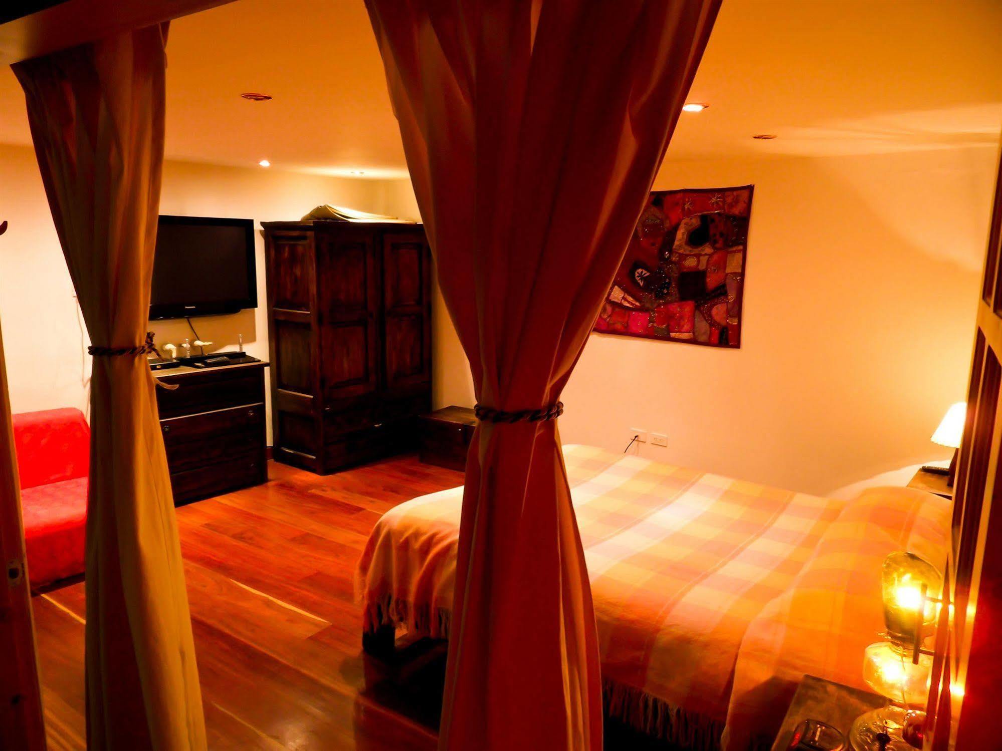 Bed&Breakfast Chorro De Quevedo Bogota Ngoại thất bức ảnh